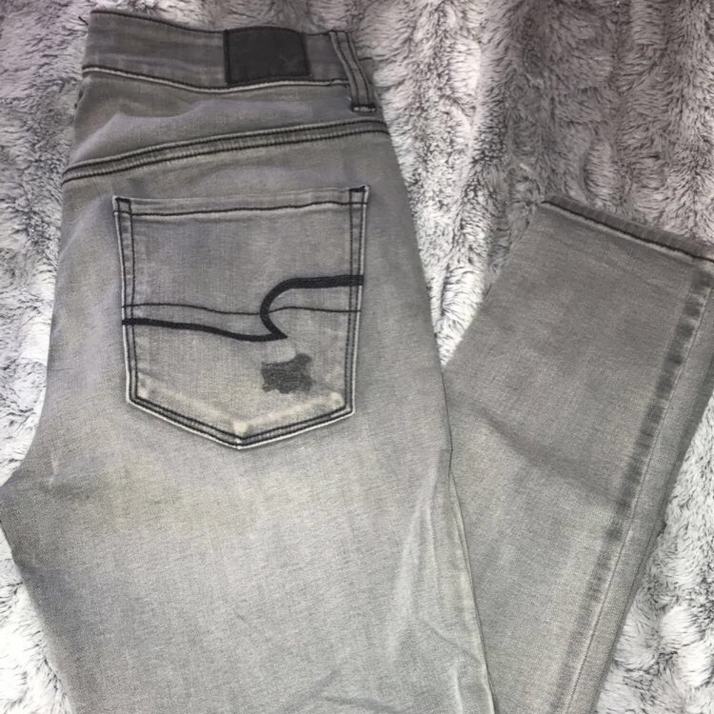 American Eagle skinny jeans